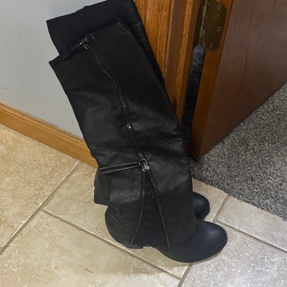 Not Rated Black Over the Knee Boots - Picture 3 of 4